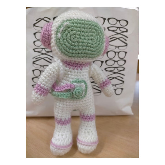 Amigurumi Astronaut