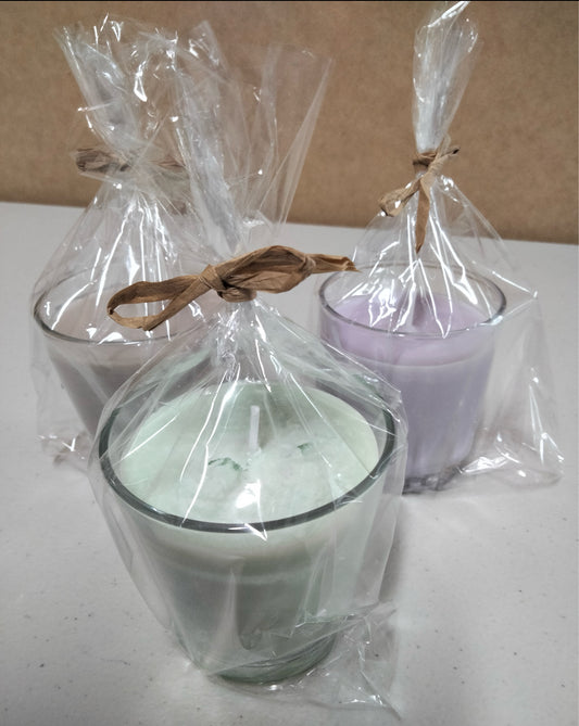 Lrg Soy Wax Candle in Glass