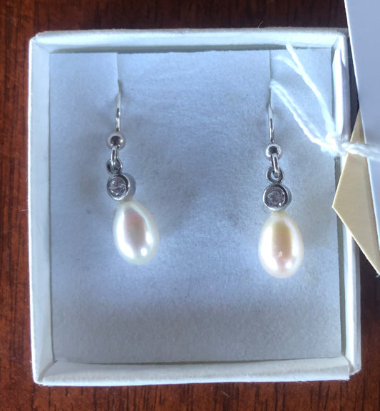 Earrings Fresh Water Pearls