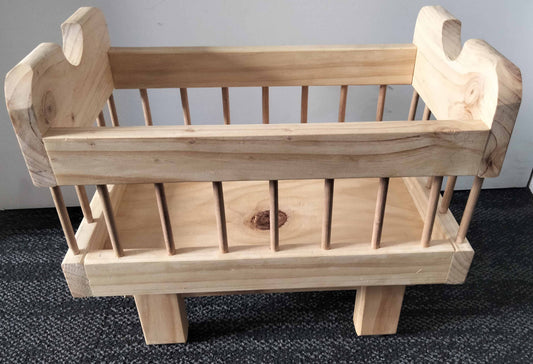 Small Dolls Cot